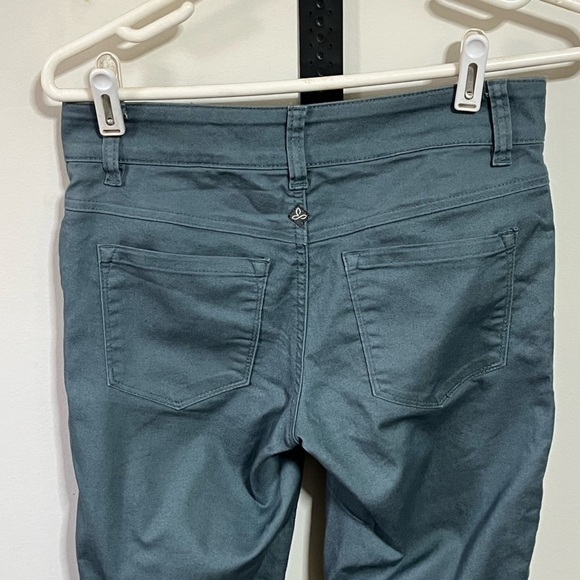 prAna Light Blue Organic Blend Jeans Sz 2/26 - Picture 6 of 8